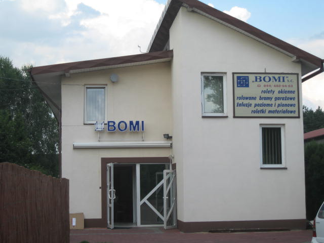 Instalacja wzmacniacza GSM — Bomi, Fabryka okien k. Radomska